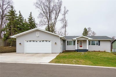 /international/us/10715-15th-avenue-n-plymouth-mn-110107730136/
