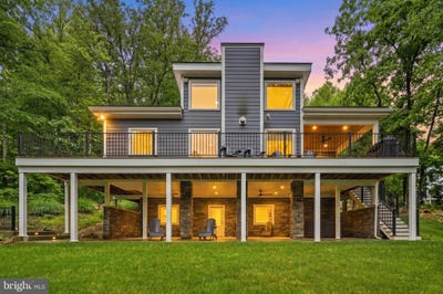 /international/us/13549-hanging-rock-lane-lovettsville-va-110104577133/