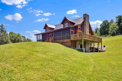 /international/us/1261-croft-hill-rd-lawrenceville-pa-110100447501/