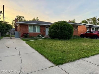 /international/us/1842-chaucer-avenue-madison-heights-mi-110108635976/