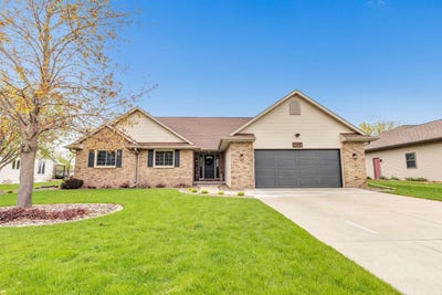 /international/us/240-alison-court-wrightstown-wi-110107734800/
