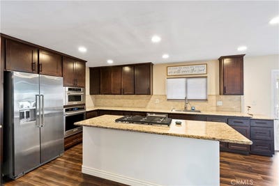 /international/us/1383-thornwood-corona-ca-110097825957/?lang=zh-tw