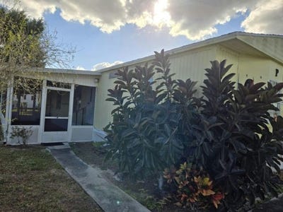 /international/us/1717-barbie-terrace-stuart-fl-110108233442/