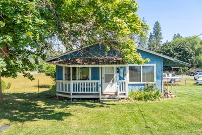 /international/us/8-riverwood-cir-kettle-falls-wa-110101362059/