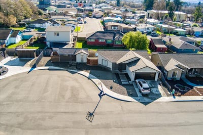 /international/us/2545-avery-court-fortuna-ca-110105020948/
