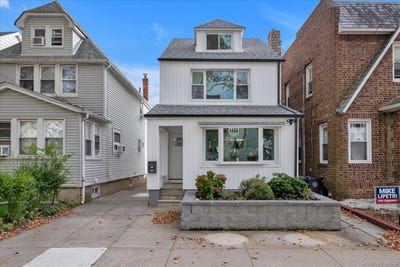 /international/us/14626-20th-road-whitestone-ny-110120635930/
