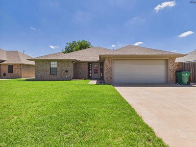/international/us/807-sugarbush-lane-burkburnett-tx-110108470584/