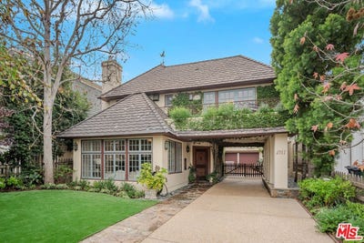 /international/us/2917-n-poinsettia-ave-manhattan-beach-ca-110106843349/