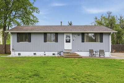 /international/us/4048-avenue-e-council-bluffs-ia-110108389529/