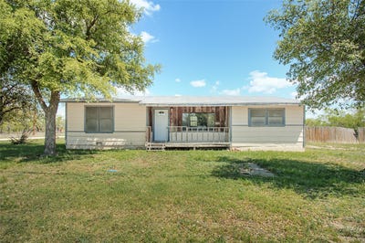 /international/us/502-barnett-street-eden-tx-110107241384/