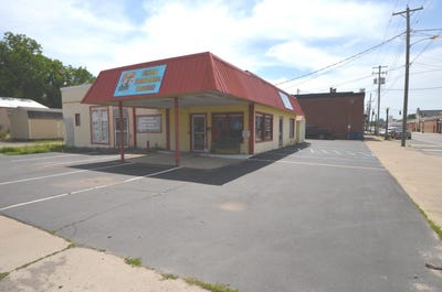 /international/us/120-e-lexington-street-harrodsburg-ky-110108221960/
