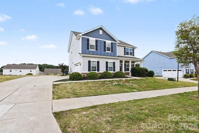 /international/us/2139-vecchio-drive-monroe-nc-110108354420/