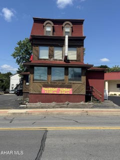/international/us/1910-union-avenue-altoona-pa-110100535448/