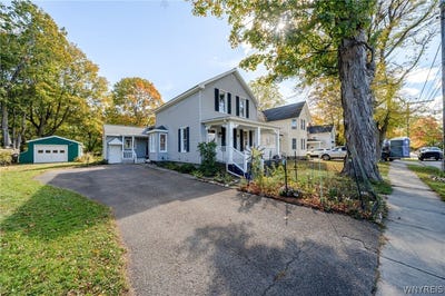 /international/us/166-walnut-street-east-aurora-ny-110120511925/