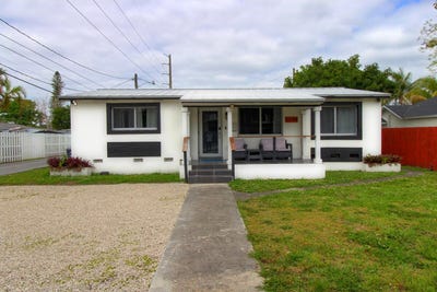 /international/us/1324-n-24th-avenue-hollywood-fl-110107456672/