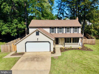 /international/us/15177-holleyside-drive-dumfries-va-110120408953/