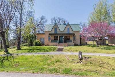 /international/us/4021-flat-creek-road-cape-fair-mo-110098682174/