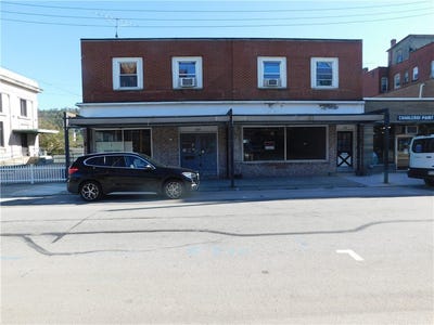 /international/us/628-fallowfield-avenue-charleroi-pa-110103103637/