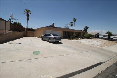 /international/us/28-barcelona-court-barstow-ca-110108250941/