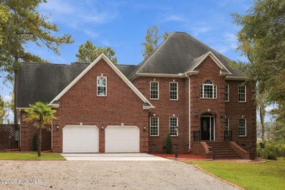 /international/us/516-long-point-road-chocowinity-nc-110108579907/