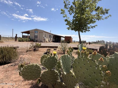 /international/us/9153-n-central-highway-mcneal-az-110108666914/