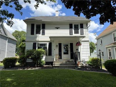 /international/us/216-bloomer-avenue-elmira-ny-110109032682/