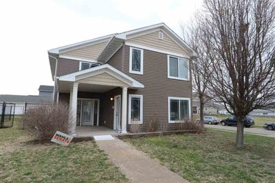 /international/us/2694-pinto-ln-iowacity-ia-110106752561/