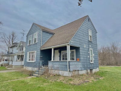 /international/us/213-maplewood-street-willard-oh-110106601487/