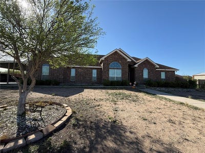 /international/us/137-lakeview-trace-three-rivers-tx-110105863780/