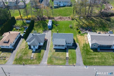 /international/us/19-hickory-street-plymouth-ct-110107432881/