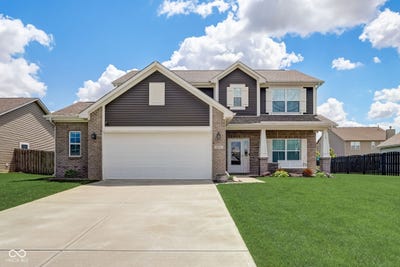 /international/us/660-n-granite-drive-fortville-in-110100678596/