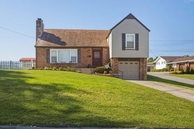 /international/us/10-savannah-street-westover-wv-110120157682/