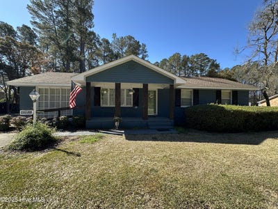 /international/us/13280-blues-farm-road-laurinburg-nc-110098175156/