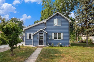 /international/us/9-e-cass-street-bangor-mi-110100917461/