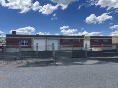 /international/us/1919-n-harrison-pocatello-id-110108409042/