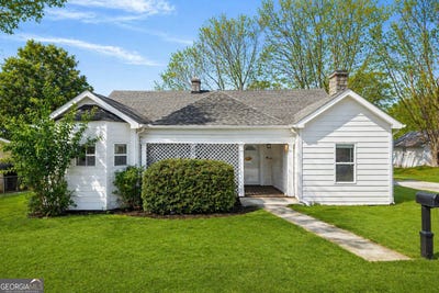 /international/us/100-forest-avenue-toccoa-ga-110106096947/