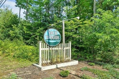 /international/us/19-saco-street-conway-nh-110109756773/
