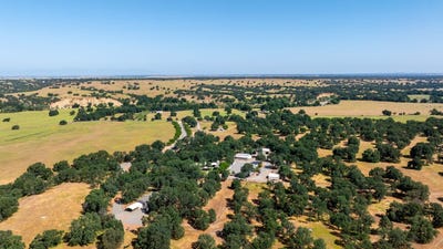 /international/us/18045-red-bank-road-red-bluff-ca-110099983967/