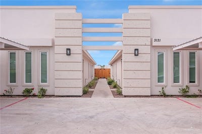 /international/us/3121-briggs-street-weslaco-tx-110101200599/
