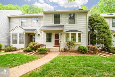 /international/us/1004-timber-oaks-road-edison-nj-110108220798/