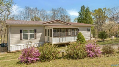 /international/us/17217-alabama-highway-176-fort-payne-al-110098783427/