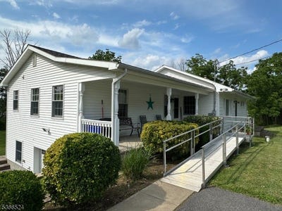 /international/us/39-green-st-oxford-twp-nj-110100321278/