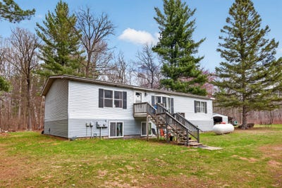 /international/us/21956-county-2-nevis-mn-110107799690/
