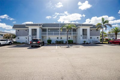 /international/us/22375-edgewater-drive-punta-gorda-fl-110099206920/