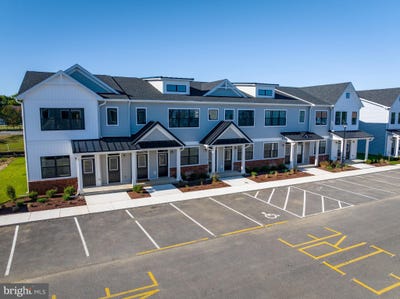 /international/us/2105-emden-lane-lewes-de-110104019957/
