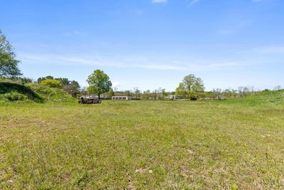 /international/us/1197-godfrey-street-se-lowell-mi-110108153198/