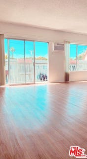 /international/us/11081-rose-ave-los-angeles-ca-110105918059/