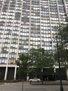 /international/us/5445-n-sheridan-road-chicago-il-110120772679/