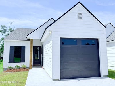 /international/us/109-twin-meadow-lane-lafayette-la-110099022405/