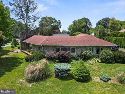 /international/us/1601-oak-street-lebanon-pa-110109028177/
